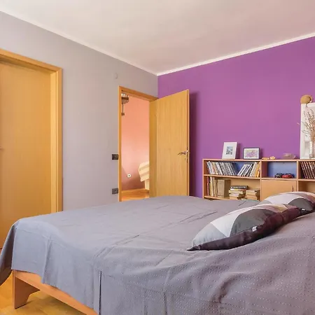 Апартаменты Awesome In With Wifi Пула