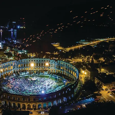 Awesome In With Wifi *